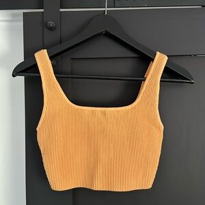Babaton Sculpt Squareneck Cropped Tank